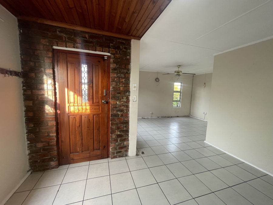 3 Bedroom Property for Sale in Braelyn Eastern Cape